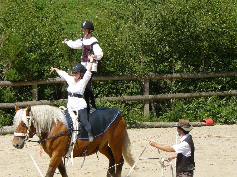 sejour Loz�re PNR de l'Aubrac photo 2